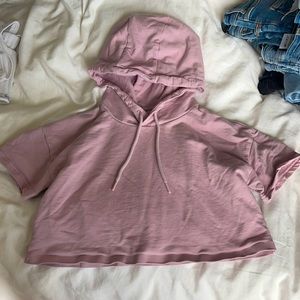 Gymshark Lilac cropped short sleeve hoodie